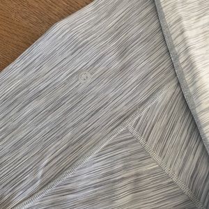 Lululemon wunder under